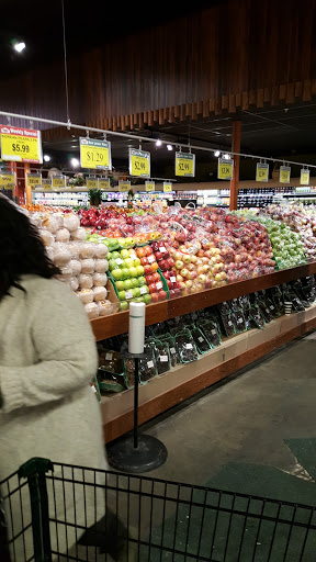 Supermarket «Mount Vernon Food Bazaar Supermarket», reviews and photos, 1 Bogopa Plaza, Mt Vernon, NY 10550, USA