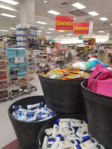 Home Goods Store «Christmas Tree Shops», reviews and photos, 1298 Worcester St, Natick, MA 01760, USA