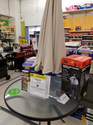 Discount Store «Kmart», reviews and photos, 1701 4th Ave, Charleston, WV 25312, USA