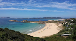 Foxos beach'in fotoğrafı ve yerleşim