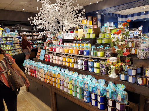 Outlet Mall «Nebraska Crossing Outlets», reviews and photos, 21209 Nebraska Crossing Dr, Gretna, NE 68028, USA