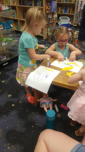 Book Store «Books-A-Million», reviews and photos, 6601 Edwardsville Crossing Dr, Edwardsville, IL 62045, USA