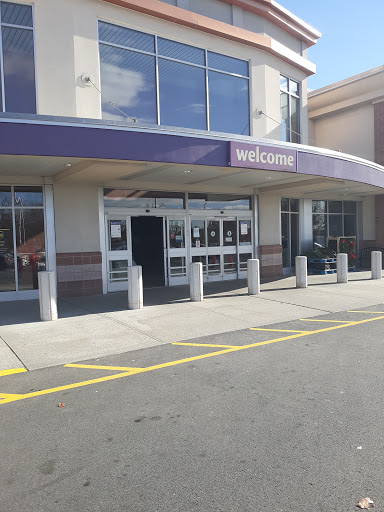 Grocery Store «Stop & Shop», reviews and photos, 240 E Sandford Blvd, Mt Vernon, NY 10550, USA