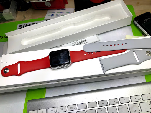 Cell Phone Store «iphone solutions», reviews and photos, 117 S Broadway, Lawrence, MA 01841, USA