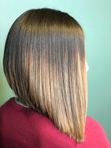 Hair Salon «Crave Salon», reviews and photos, 202 Blairs Ferry Rd NE, Cedar Rapids, IA 52402, USA