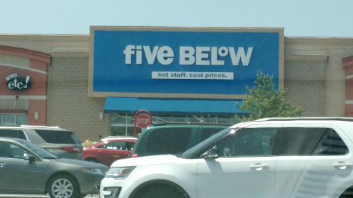 Variety Store «Five Below», reviews and photos, 905 Norland Ave, Chambersburg, PA 17201, USA
