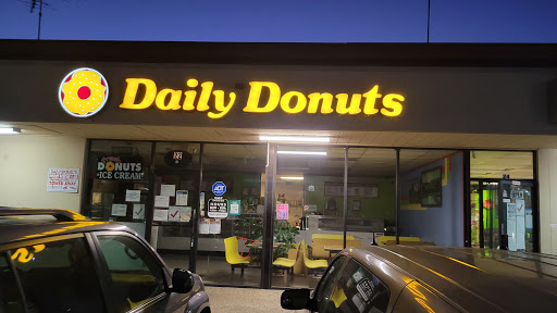 Daily Donuts, 1075 Tully Rd, San Jose, CA 95122, USA, 