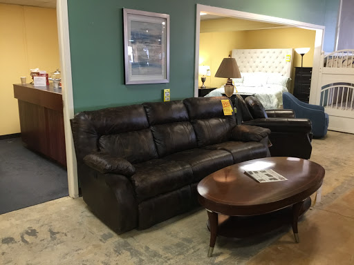 Furniture Store «Furniture Factory Outlet», reviews and photos, 1162 Gateway Loop, Springfield, OR 97477, USA