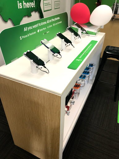 Cell Phone Store «Cricket Wireless Authorized Retailer», reviews and photos, 2163 Shattuck Ave, Berkeley, CA 94704, USA