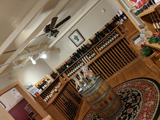 Wine Bar «Lynfred Winery», reviews and photos, 971 N Milwaukee Ave, Wheeling, IL 60090, USA