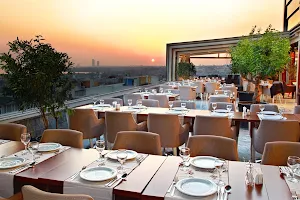 Darkhill Hotel Teras Restaurant image