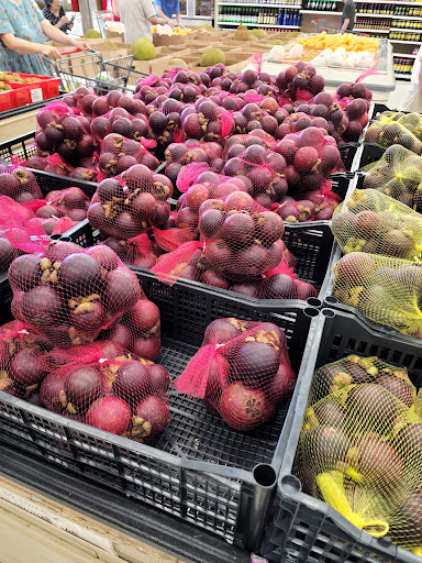 Asian Grocery Store «Hong Phat Food Center», reviews and photos, 101 SE 82nd Ave, Portland, OR 97216, USA