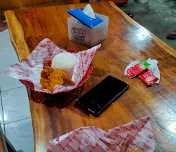 Dua Cahaya Fried Chicken photo