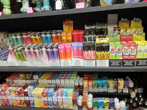 Variety Store «The Vape Shop», reviews and photos, 1170 Oslo Rd #2, Vero Beach, FL 32962, USA