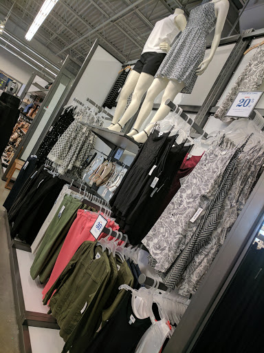 Clothing Store «Old Navy», reviews and photos, 3473 Merchant Boulevard, Abingdon, MD 21009, USA