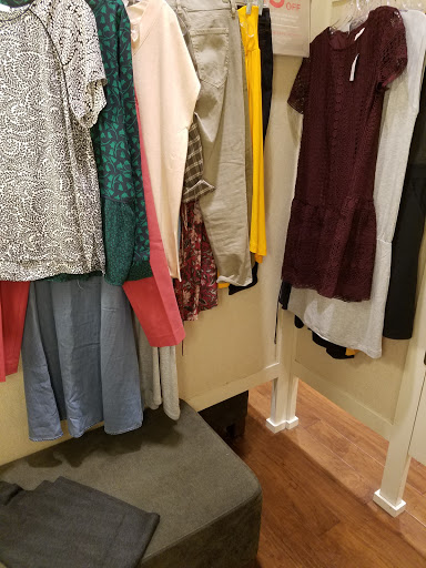 Shopping Mall «The Shops at Valley Square», reviews and photos, 1501 N Main St #200, Warrington, PA 18976, USA