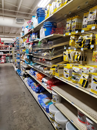 Home Improvement Store «Tractor Supply Co.», reviews and photos, 2091 E Main St, Spartanburg, SC 29307, USA