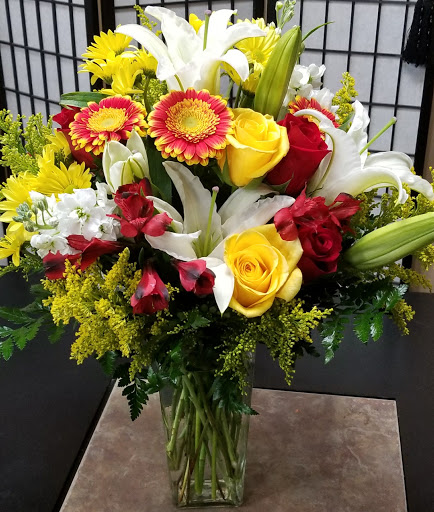 Florist «Shadeland Flower Shop», reviews and photos, 6935 Lake Plaza Dr B10, Indianapolis, IN 46220, USA