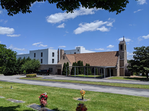 Funeral Home «Woodlawn-Roesch-Patton Funeral Home & Me», reviews and photos, 660 Thompson Ln, Nashville, TN 37204, USA