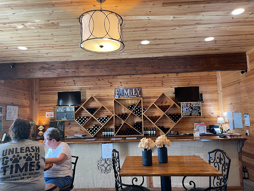 Winery «Little Vine Vineyards», reviews and photos, 665 N Hulett Rd, Villa Rica, GA 30180, USA