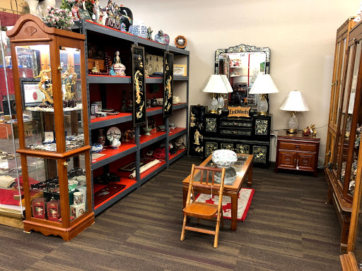 Antique Store «Coronado Antiques Mall», reviews and photos, 1433 S Dixie Fwy, New Smyrna Beach, FL 32168, USA
