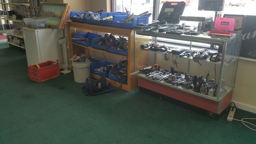 Pawn Shop «Top Dollar Pawn Shop», reviews and photos, 822 Providence Blvd, Clarksville, TN 37042, USA