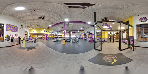 Gym «Planet Fitness», reviews and photos, 2560 N Harlem Ave, Elmwood Park, IL 60707, USA