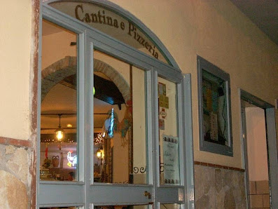 Cantina del Gallo Via Alessandro Telesino, 21, 80136 Napoli NA, Italia