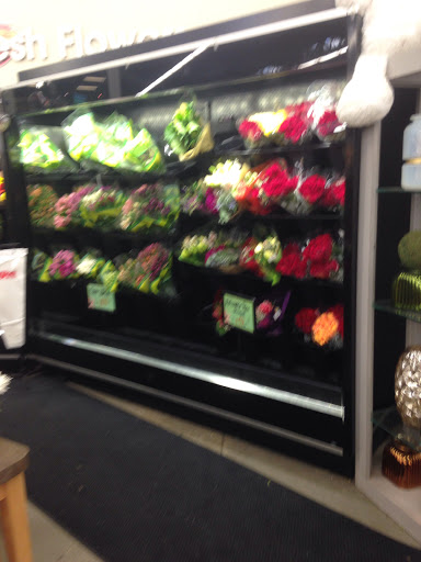 Supermarket «Hy-Vee», reviews and photos, 7620 State Line Rd, Prairie Village, KS 66208, USA