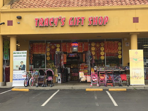Tracy's Gift Shop