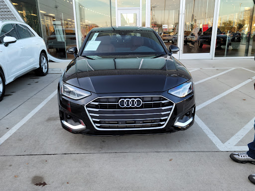 Audi Dealer «Audi Dallas», reviews and photos, 5033 Lemmon Ave, Dallas, TX 75209, USA