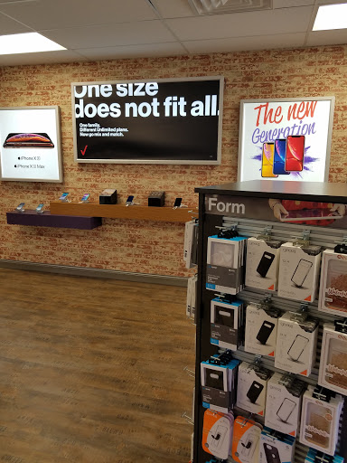 Cell Phone Store «TCC, Verizon Authorized Retailer», reviews and photos, 13125 Broadway, Alden, NY 14004, USA