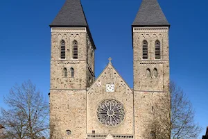 Pfarrkirche St.Antonius image