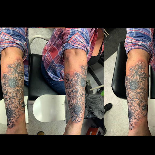 Explore hammer tattoo ideas, creative tattoo ideas in Hudson Falls, available at ALTERED ADDICTION TATTOOS