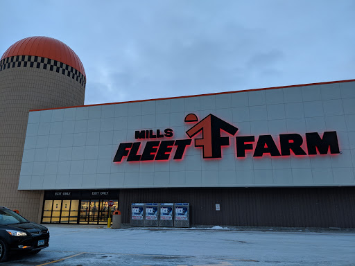 Department Store «Mills Fleet Farm», reviews and photos, 1935 Levi Griffin Rd, Carver, MN 55315, USA