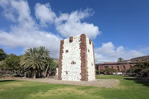 Torre del Conde image