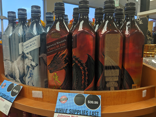 Liquor Store «NH Liquor & Wine Outlet», reviews and photos, 6 Dobson Way, Merrimack, NH 03054, USA