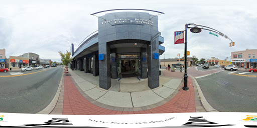 Optician «Main Eye Glass Center», reviews and photos, 1 N Washington Ave, Bergenfield, NJ 07621, USA