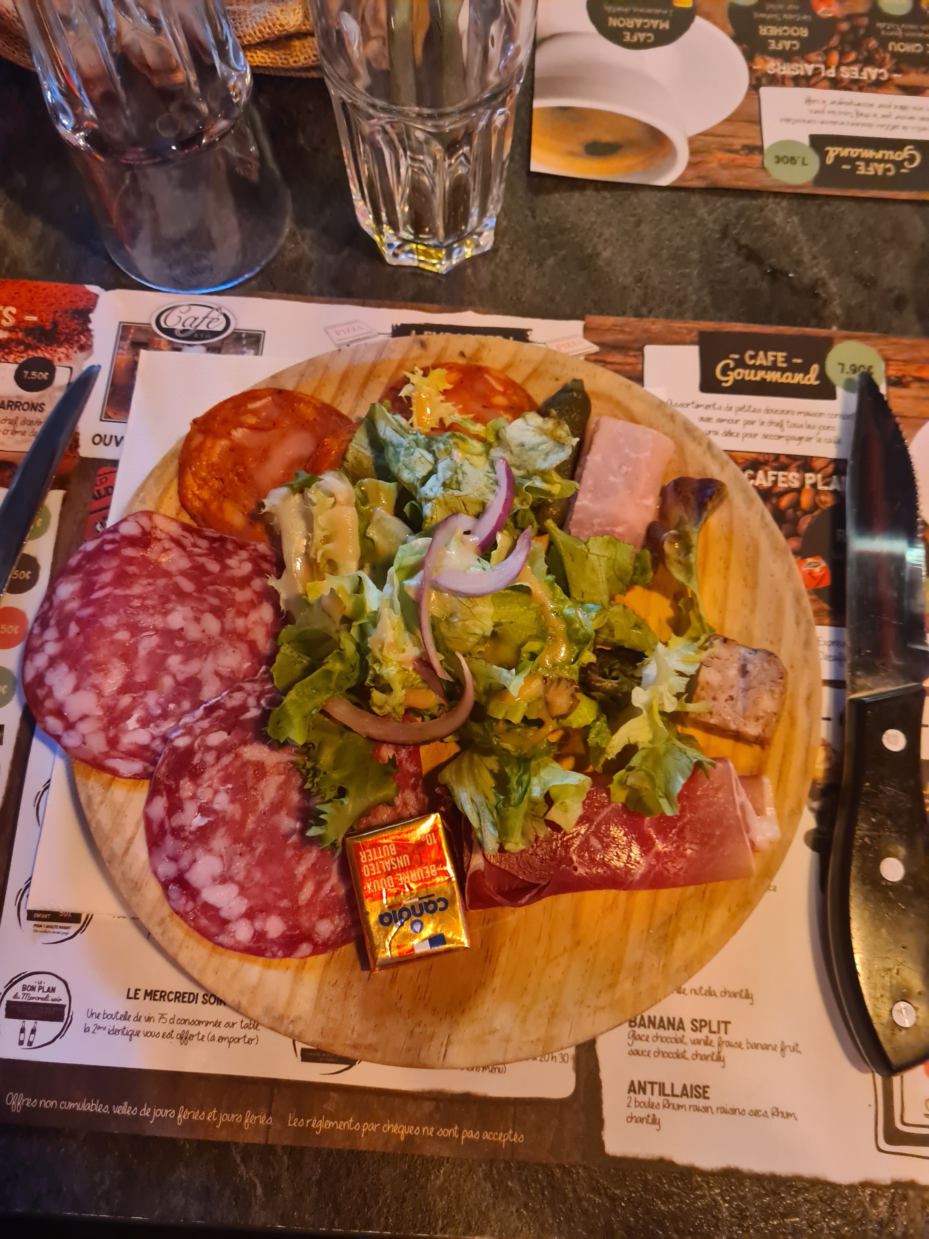 Photo n° 3 de l'avis de comblet.y fait le 30/10/2022 à 23:18