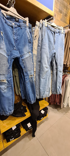 Stores to buy jeans Adelaide