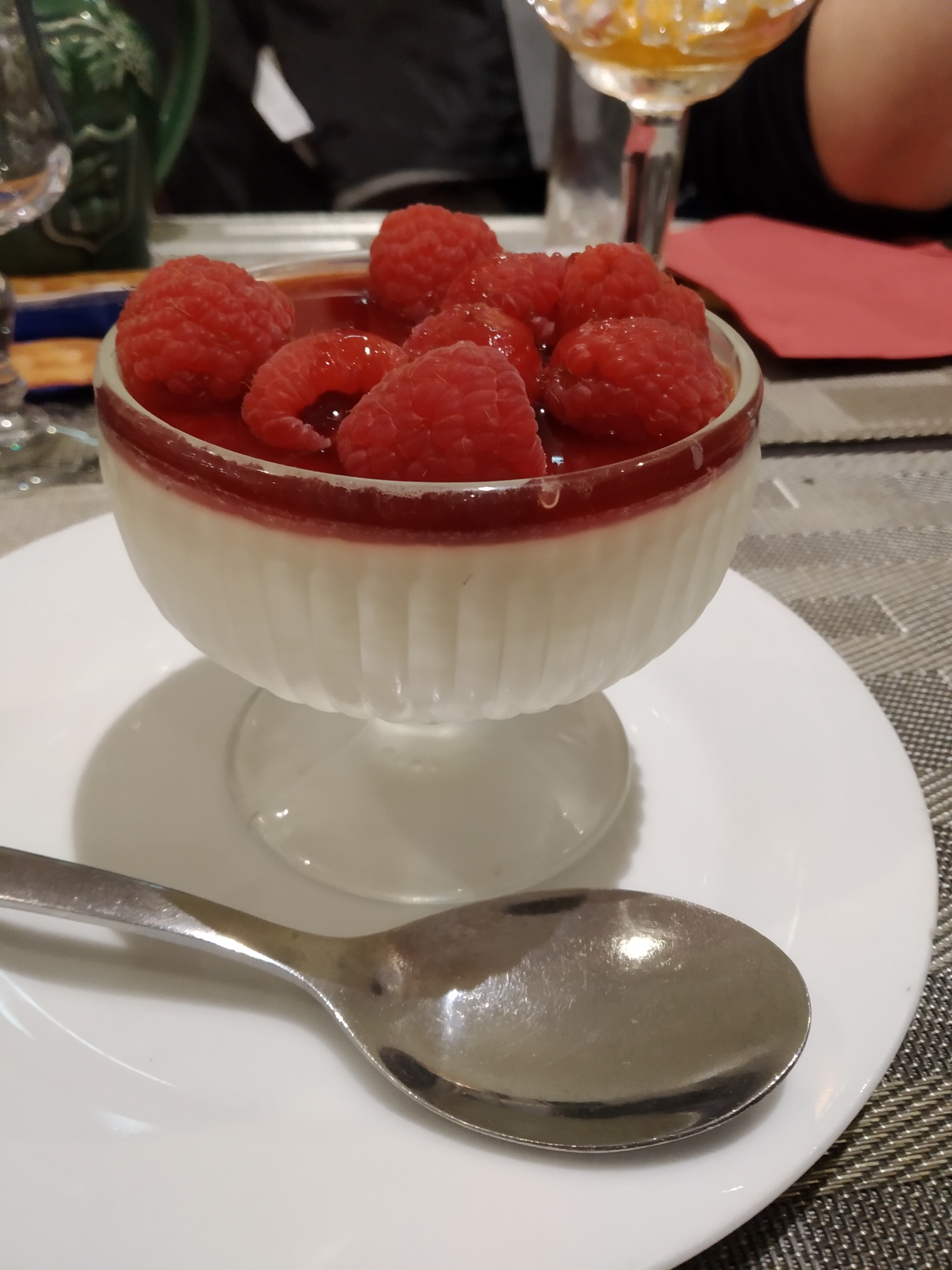Photo n° 3 de l'avis de Mag. fait le 18/01/2020 à 22:21