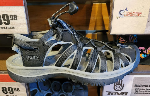 Sporting Goods Store «Bass Pro Shops», reviews and photos, 7777 Victoria Gardens Ln, Rancho Cucamonga, CA 91739, USA