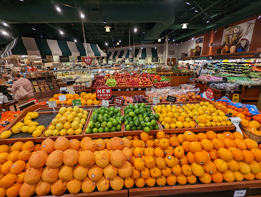 Grocery Store «The Fresh Market», reviews and photos, 526 21st St, Vero Beach, FL 32960, USA