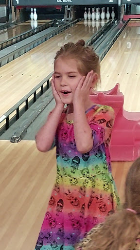 Bowling Alley «Oil Bowl Lanes», reviews and photos, 1102 W Cotton St, Longview, TX 75604, USA