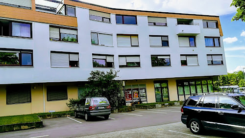 Fahrschule nur - i à Stuttgart
