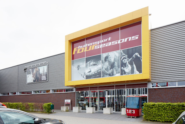 Intersport Megastore Four Seasons