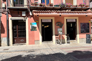 Restaurante Esquinazo image