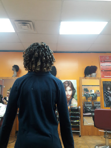 Beauty Salon «El Nati Dominican Hair Salon», reviews and photos, 6011 Haverford Ave, Philadelphia, PA 19151, USA