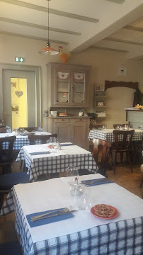 Atmosphère du Restaurant de spécialités alsaciennes Restaurant Winstub Zuem Buerestuebel Niederbronn à Niederbronn-les-Bains - n°8