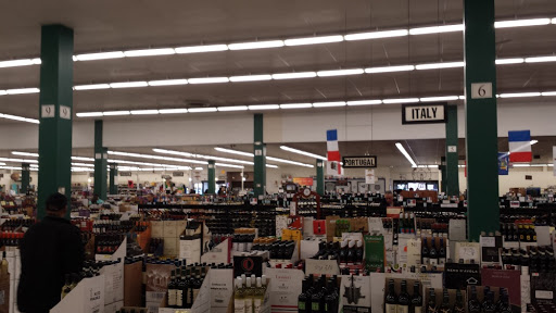 Liquor Store «Viscount Wines & Liquors», reviews and photos, 1173 U.S. 9, Wappingers Falls, NY 12590, USA